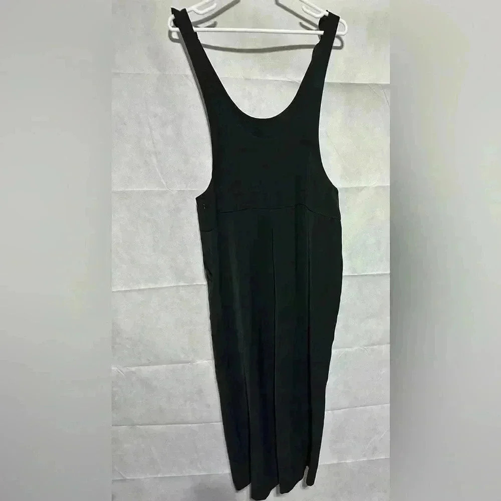 EXPRESS Womens Black Wide Leg Jumpsuit Sz. M Petite Tie Straps Bows Pockets NWOT